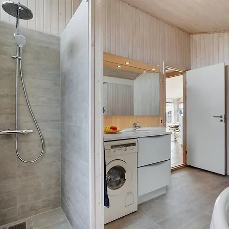 Nedelko - 250m From The Sea By Interhome